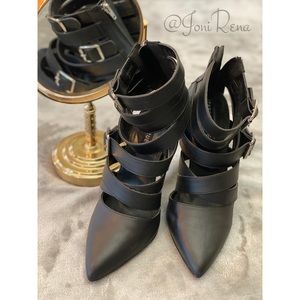 🖤🔥Black Bandage Buckle Leather Heels | Size 7🔥